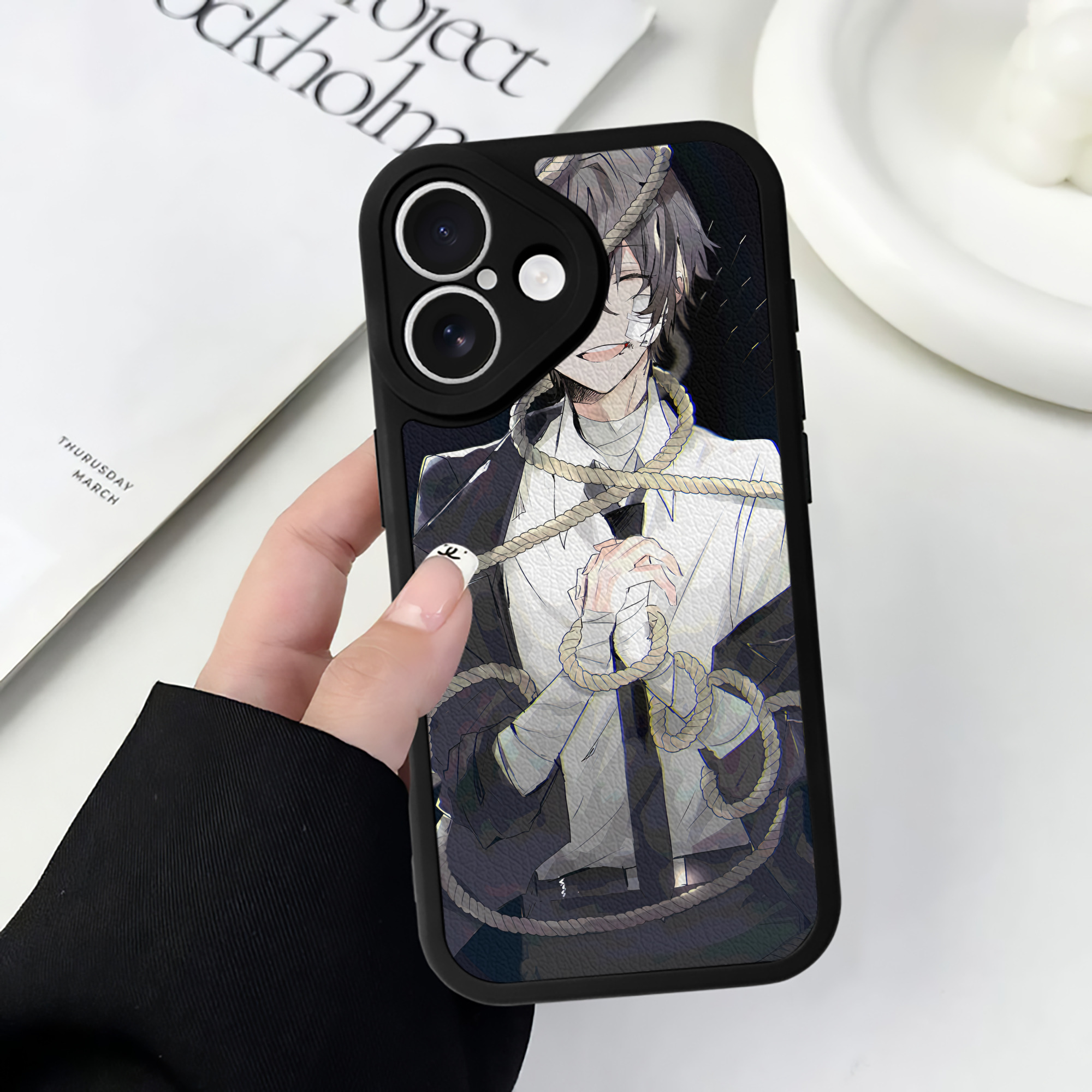 （画像用） 文豪ストレイドッグス Bungo Stray Dogs 【iPhone 16シリーズ対応】シリコンスマホケース（レザー調） 材質：シリコン